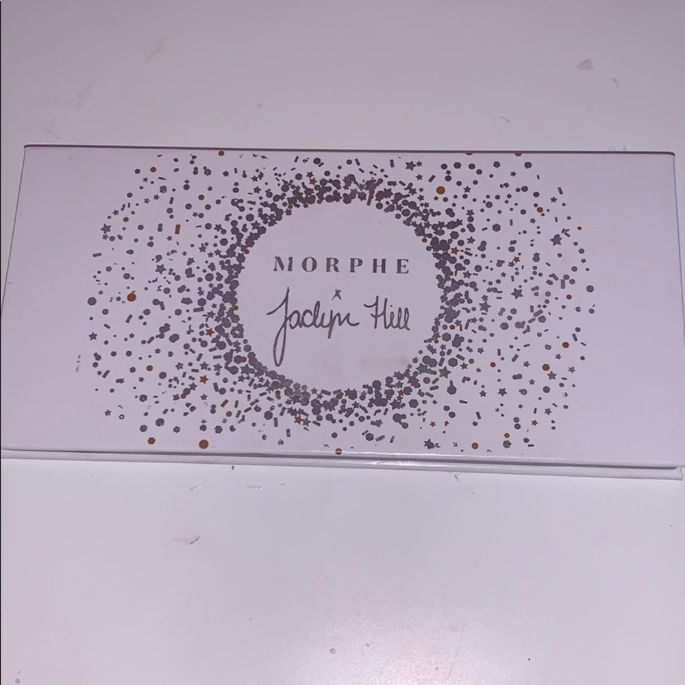 Morphe x Jacklyn Hill Ring The Alarm pallete